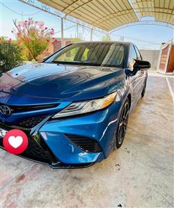 تۆیۆتا کامری